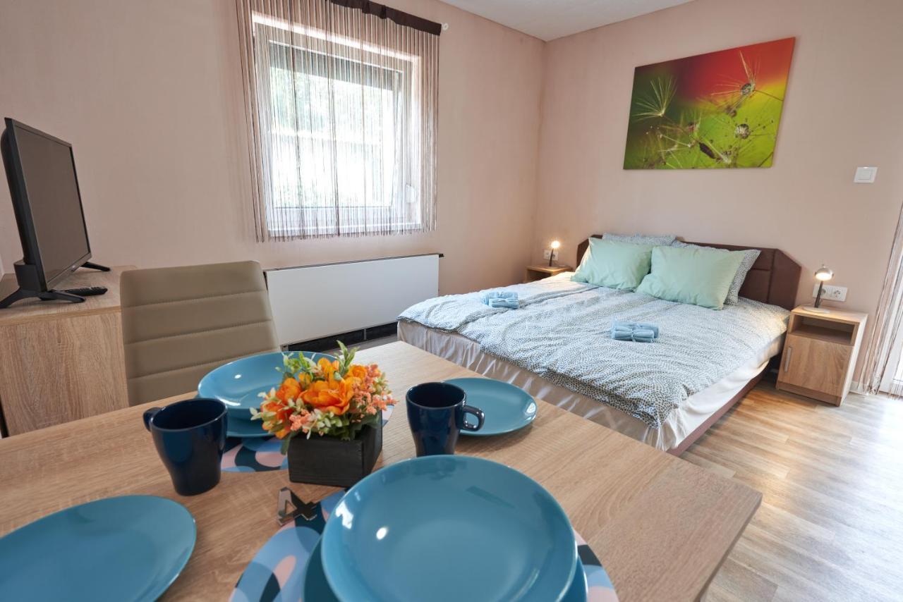 Thermal Apartman - Fsz Gardony Exterior photo